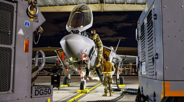 Secrete militare americane, in mainile Beijingului: Cum a primit China tehnologia stealth a avioanelor F-35 dintr-o banală gafă logistică