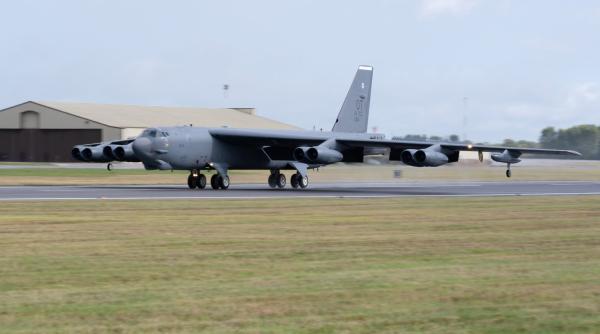 Incident major de securitate lângă RAF Fairford, baza britanică care găzduiește bombardiere ale SUA