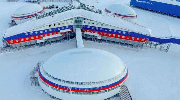 Rusia testează limitele NATO în Arctica. Svalbard ar putea deveni terenul pentru verificarea Articolului 5