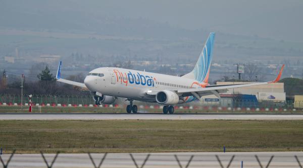 EAU confirmă: Incidentul din avionul FlyDubai care se îndrepta spre Israel a fost un atac terorist. Copilotul l-a atacat pe pilot cu un „topor de urgență” din cabină, pentru a prăbuși avionul