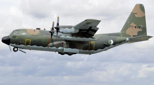 Zboruri numeroase ale avioanelor militare Il-76 și C-130 spre Rusia: Încărcătura rămâne un mister, în timp ce Algeria menține puntea aeriană peste Europa
