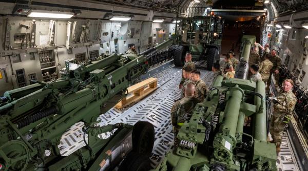 SUA au sistat livrarea de muniție și armament aliaților care cumpără pentru Ucraina. America va relua exportul după ce stocul Armatei SUA va fi refăcut