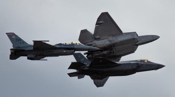 60% avioane stealth și adio supremației F-16: Cum vor Forțele Aeriene ale SUA să ajungă la 1.509 avioane de luptă până în 2035